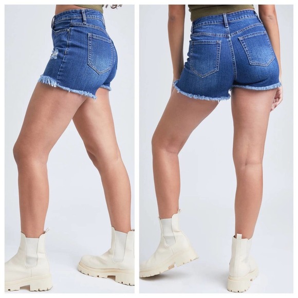 NWT YMI JEANS Women's Hybrid Dream Shorts With Frayed Hem, size 11/30 - Picture 9 of 9